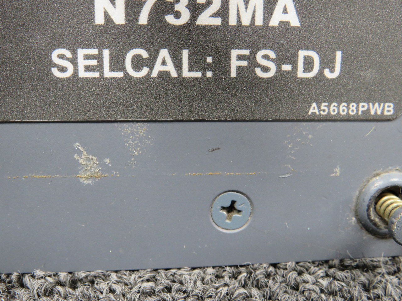 233A2220-1 Boeing 737-800 Clock and Nose Wheel Steering Switch Panel Assembly