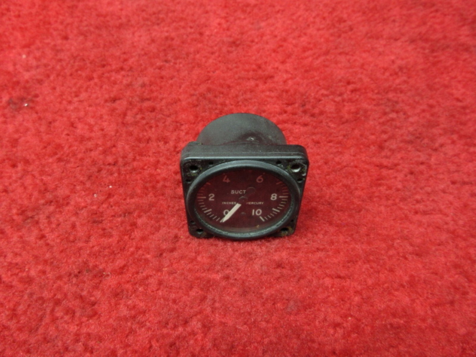 United States Gauge Co Suction Gauge PN AW-1 7/8-21-0, 94-27336