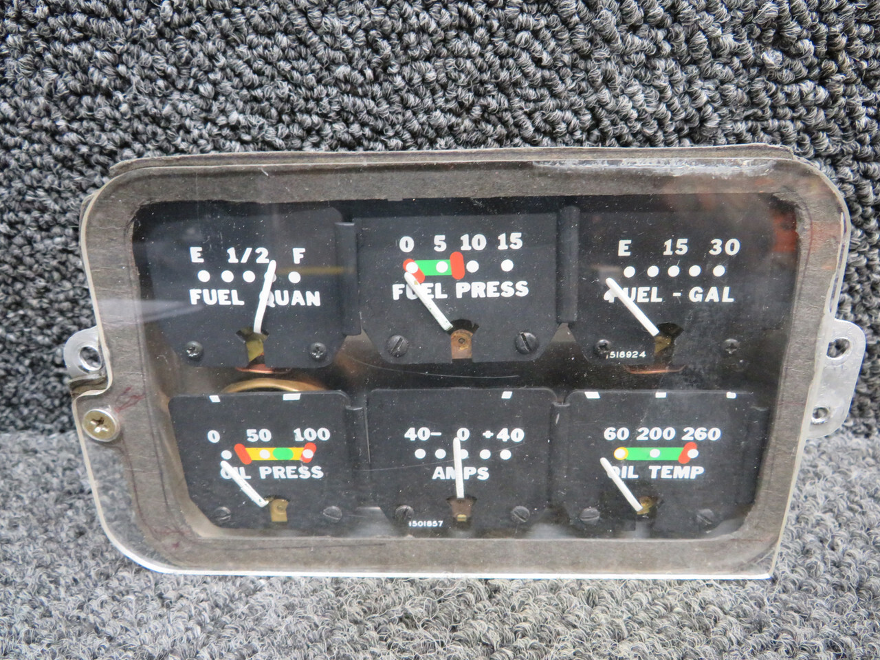 764-905 Piper PA24-250 Instrument Cluster Assembly No Probes (Volts: 14)