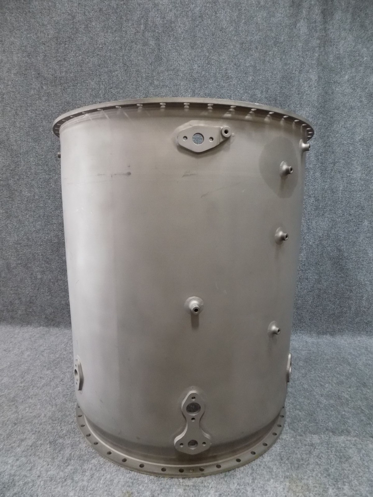 CASE; CONBUSTION CHAMBER; AIRCRAFT GAS TURBINE PN 6842689 NSN 2840-00-012-7130