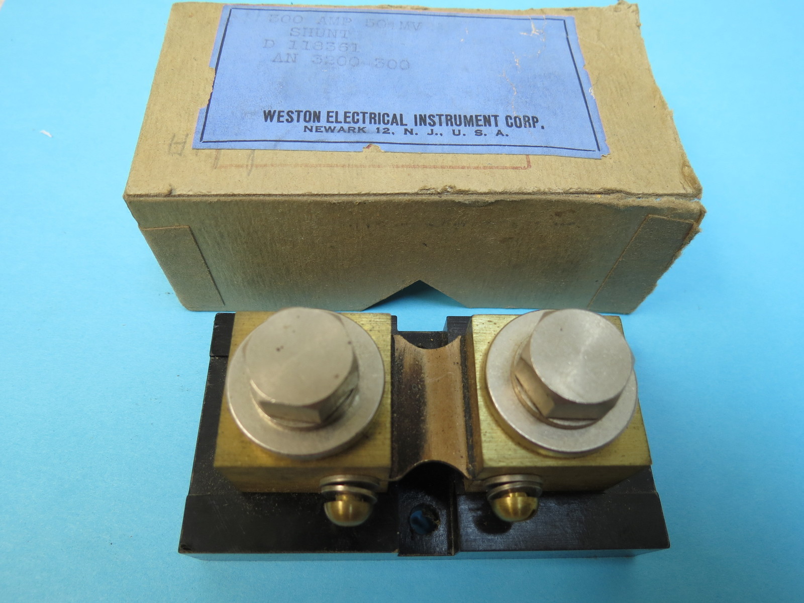 300 AMP 50 MV Aircraft Shunt New in Box AN3200-300 Weston 118361 Ammeter