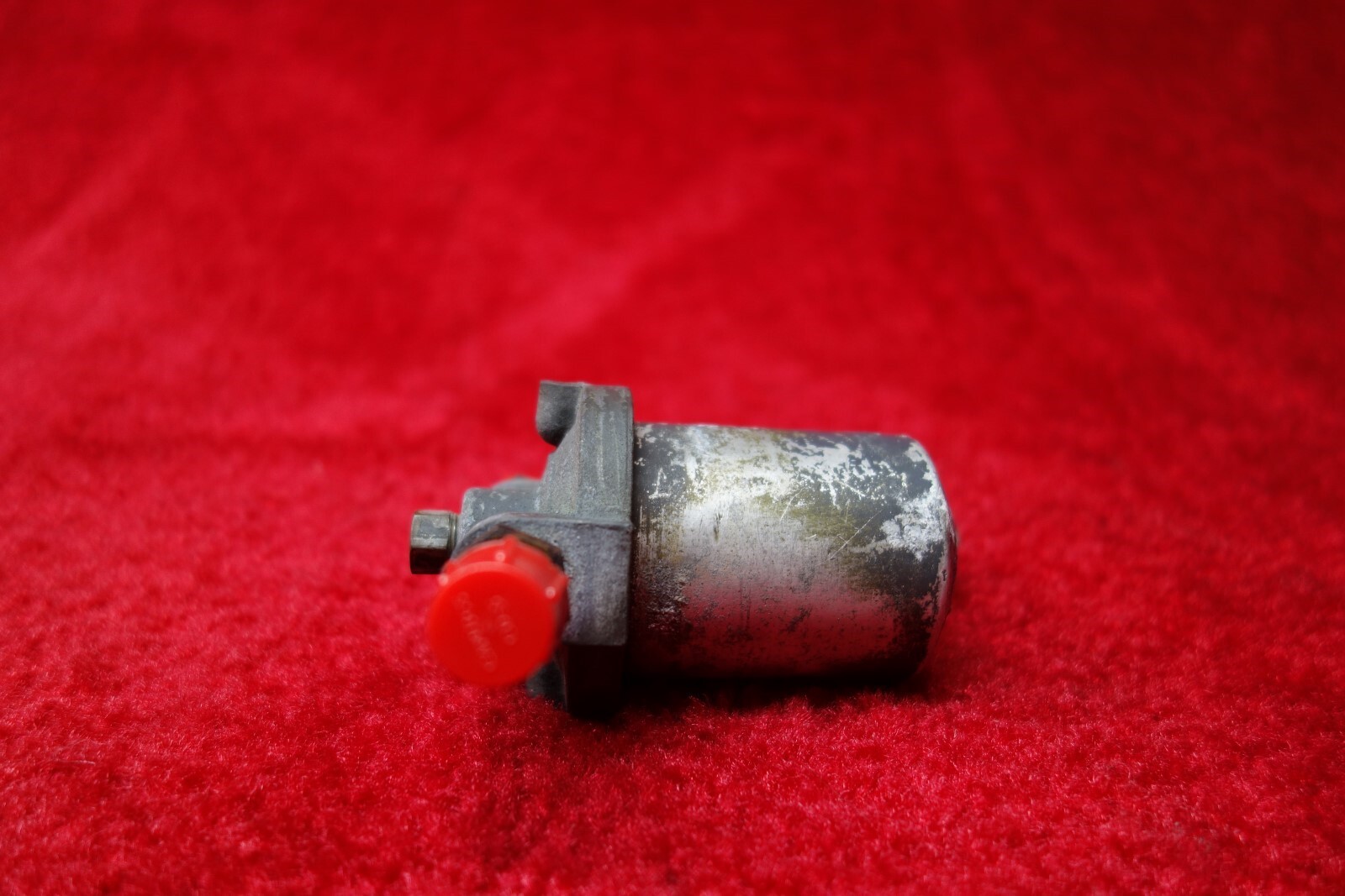 Piper PA-28-181 Archer II Fuel Gascolator PN 35715-03, 35715-003