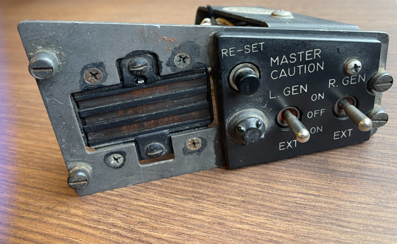 Generator and master caution light control panel F-4