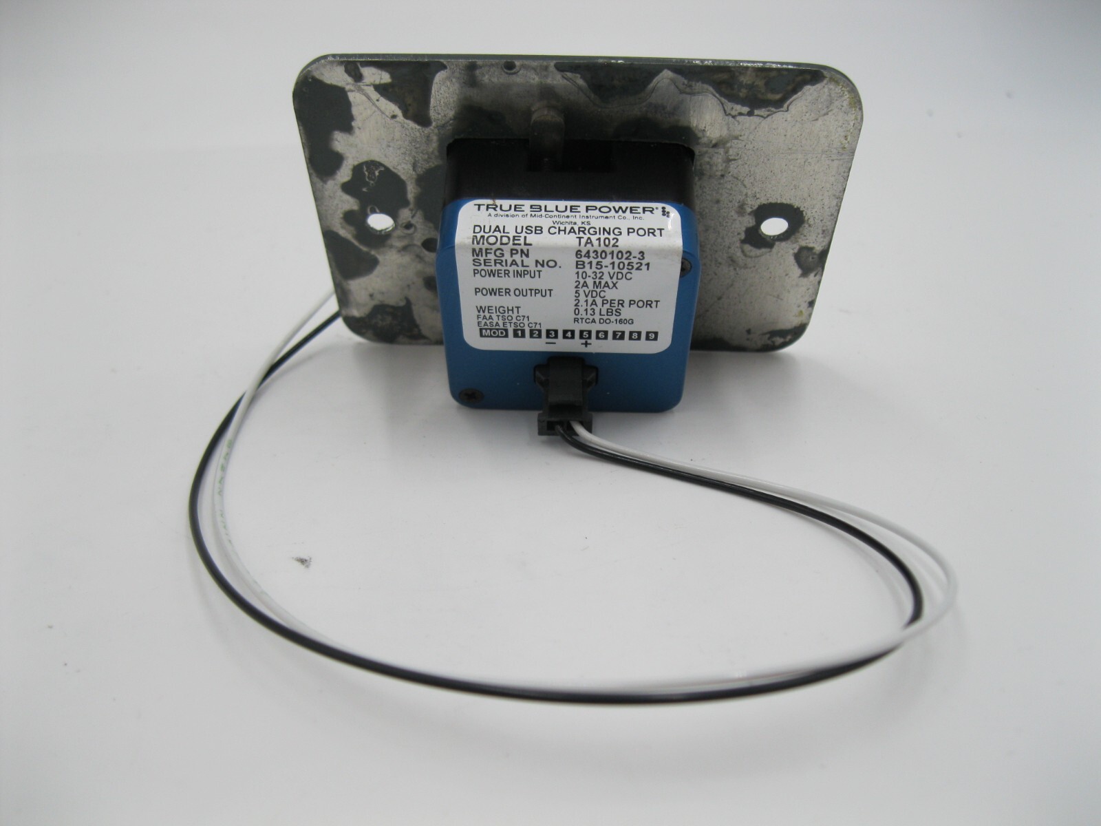 MID CONTINENT TA102 DUAL USB CHARGING PORT PN: 6430102-3