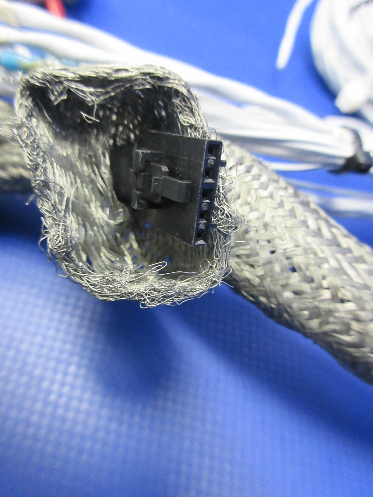 Aspen EFD Connector Harness Configuration Model P/N 910-00005-004 (0626-820)