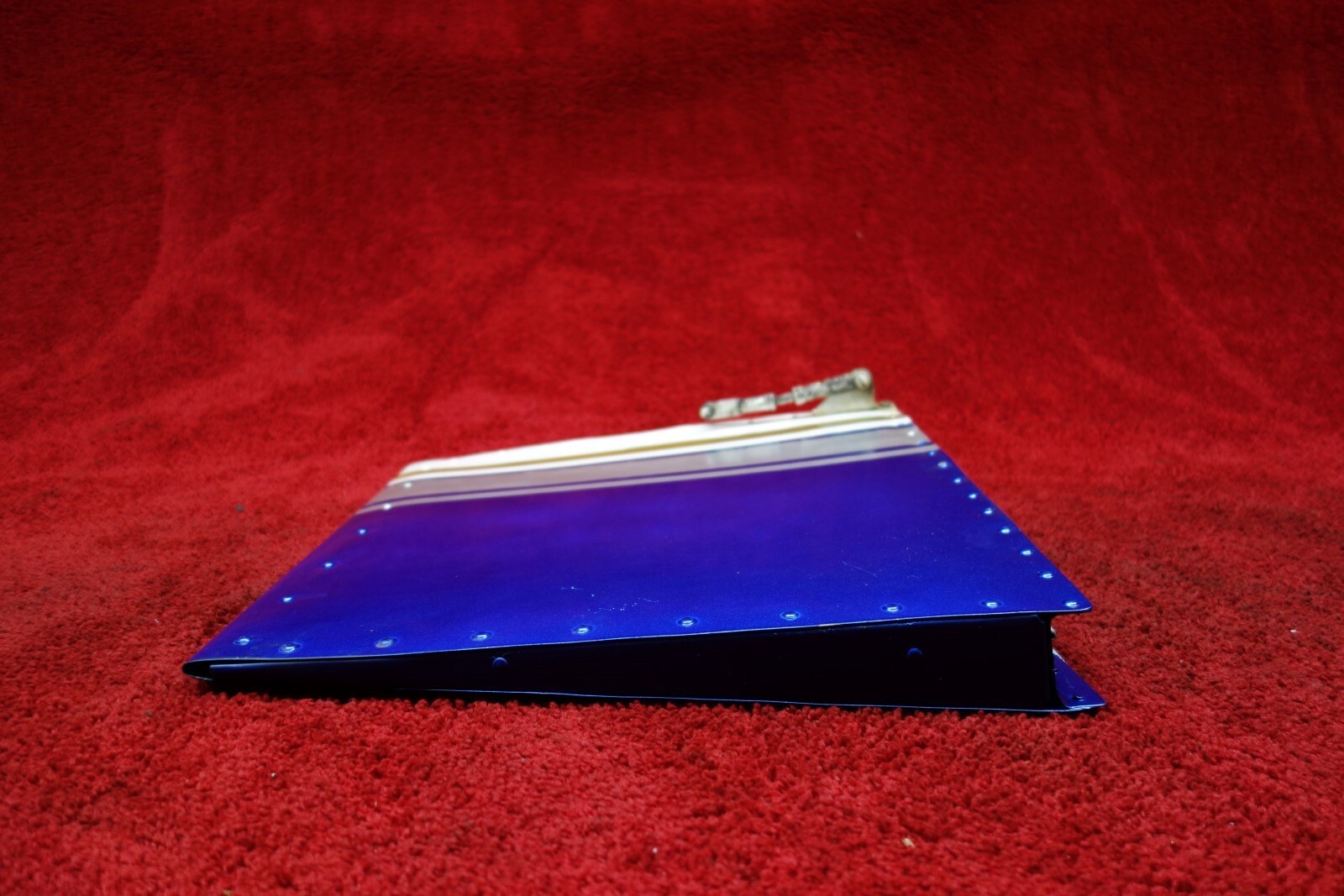 Lake LA-4-200 Buccaneer Trim Tab PN 2-2220