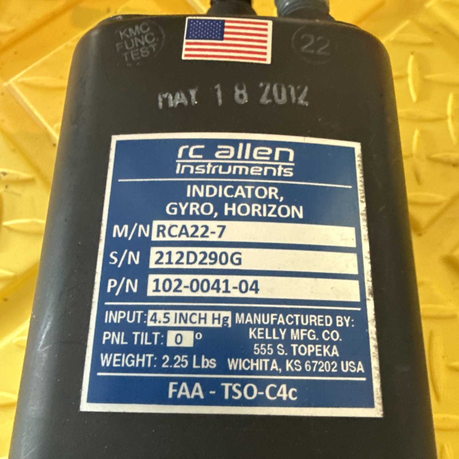 RC Allen Attitude Indicator Gyro Horizon P/N 102-0041-04 RCA22-7 SN 29CR0086