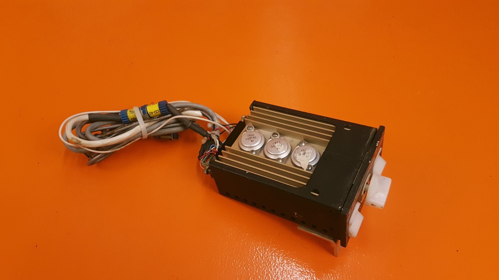 1C385-1 Edo-Aire Century IIB Autopilot Controller Head Unit – 14VDC