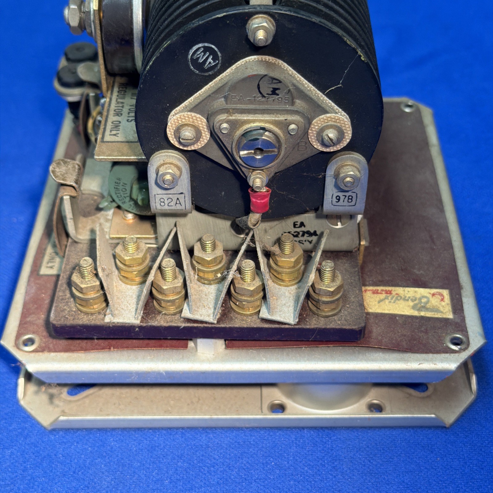 1598-1 Bendix Aviation Corp WW2 Regulator; Voltage, D.C. Generator 117 Volts