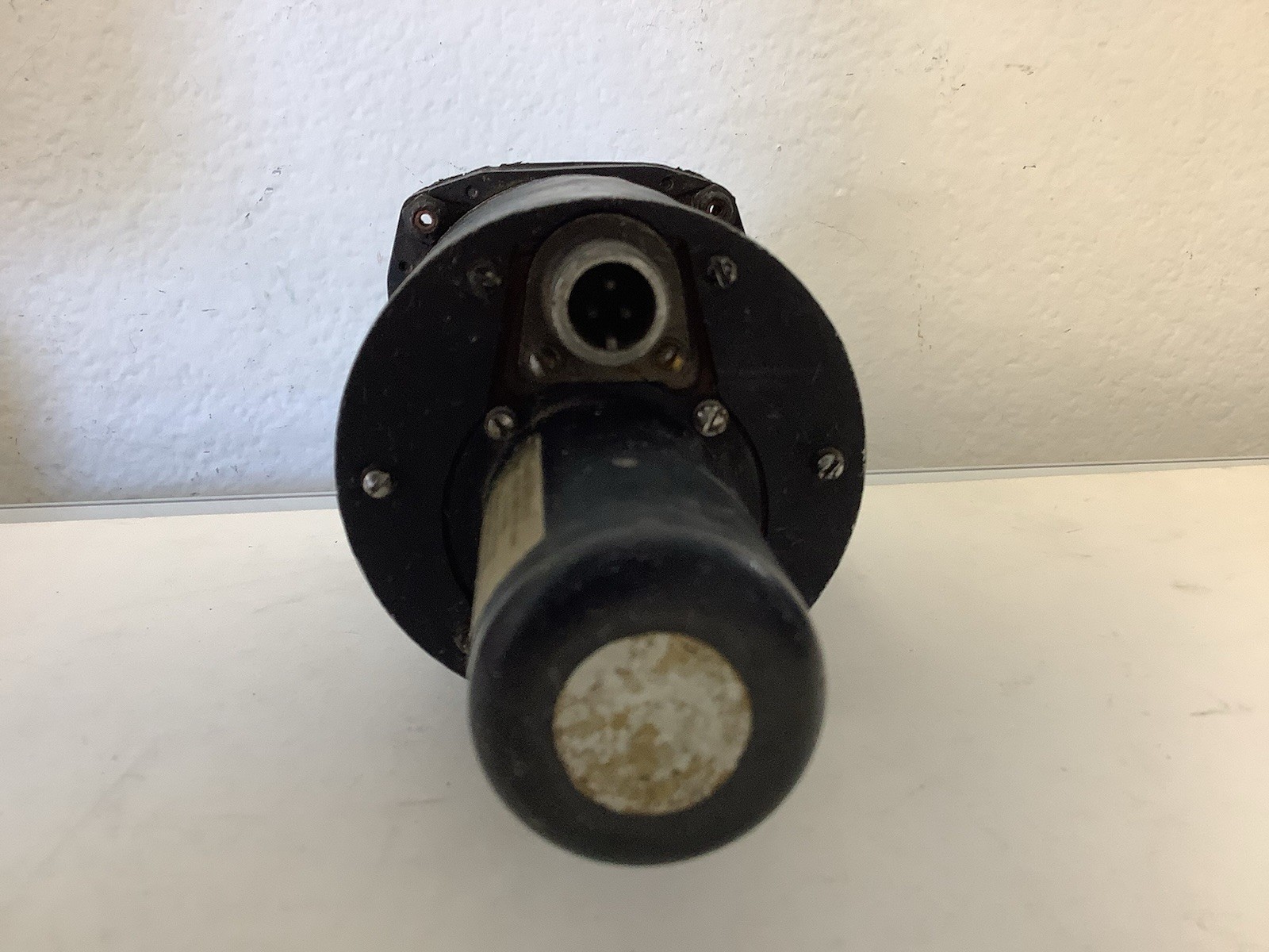 Sperry Gyroscope CO H-5 Gyro Horizon Indicator Gauge P/N 608588-23 115V