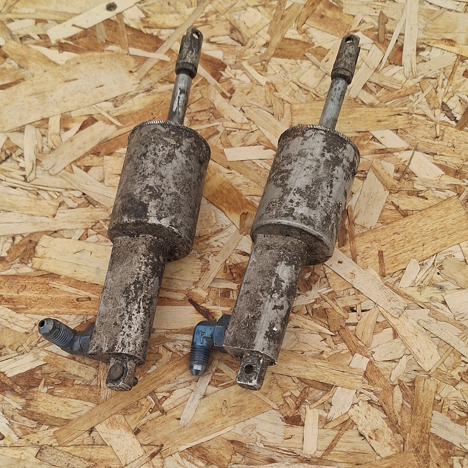 Piper aircaft master cylinders