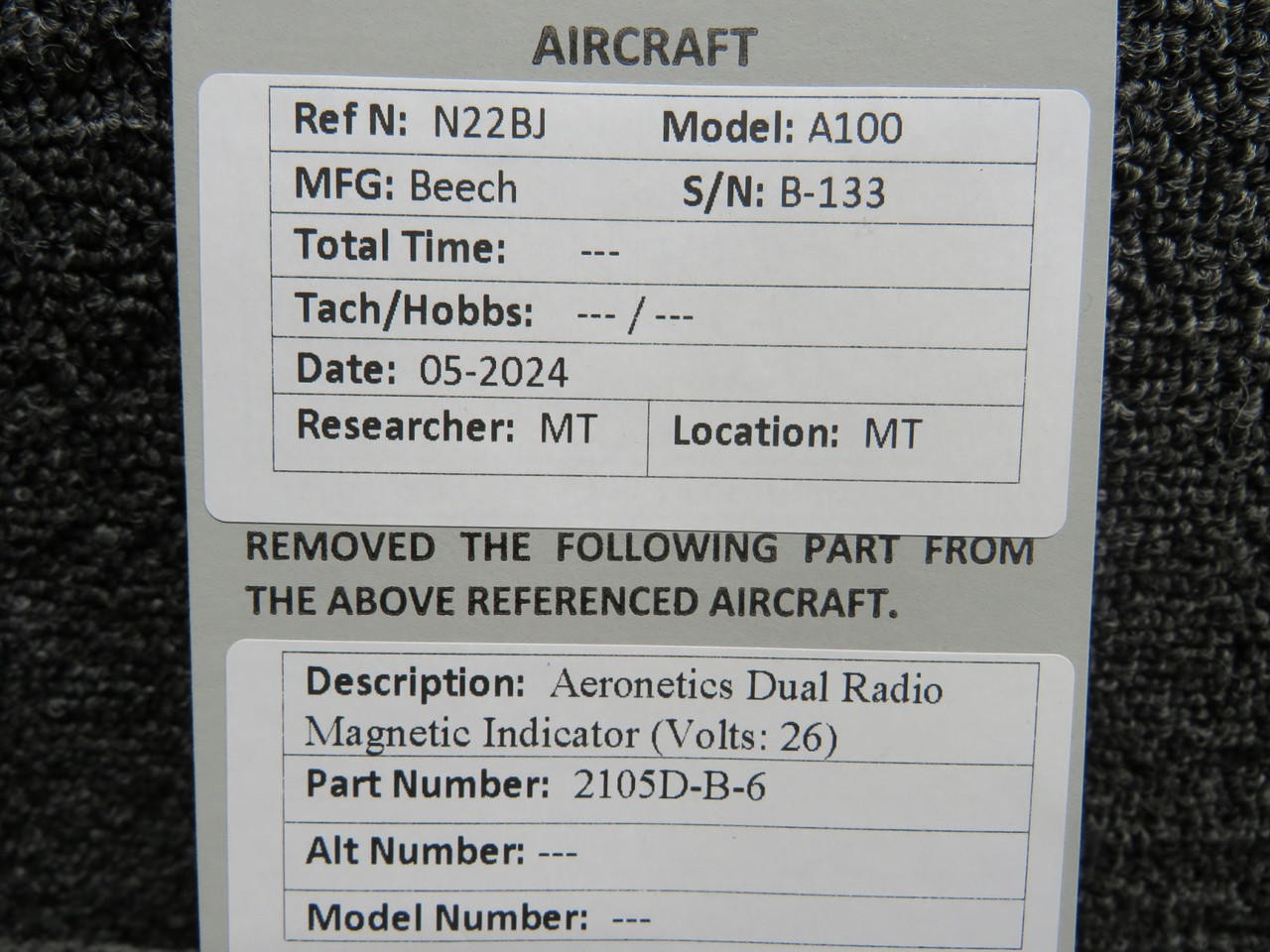 2105D-B-6 Aeronetics Dual Radio Magnetic Indicator (Volts: 26)