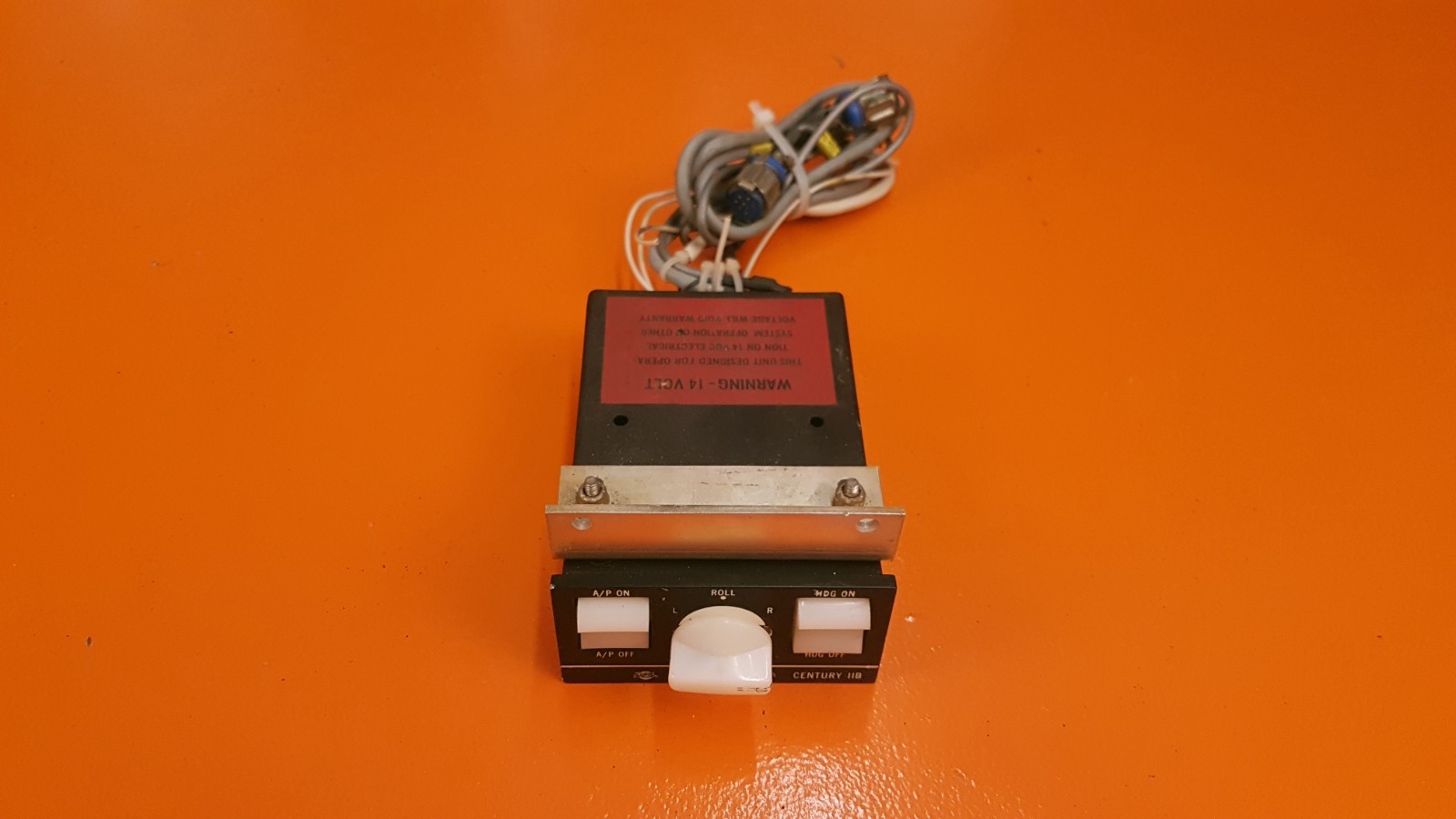 1C385-1 Edo-Aire Century IIB Autopilot Controller Head Unit – 14VDC