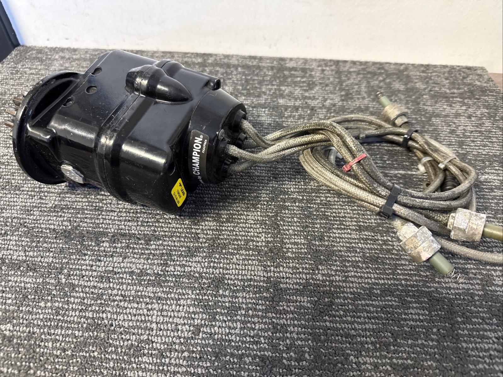 Champion Aerospace Overhauled L/H Slick Magneto w/ Harness & Leads M/N: 4371