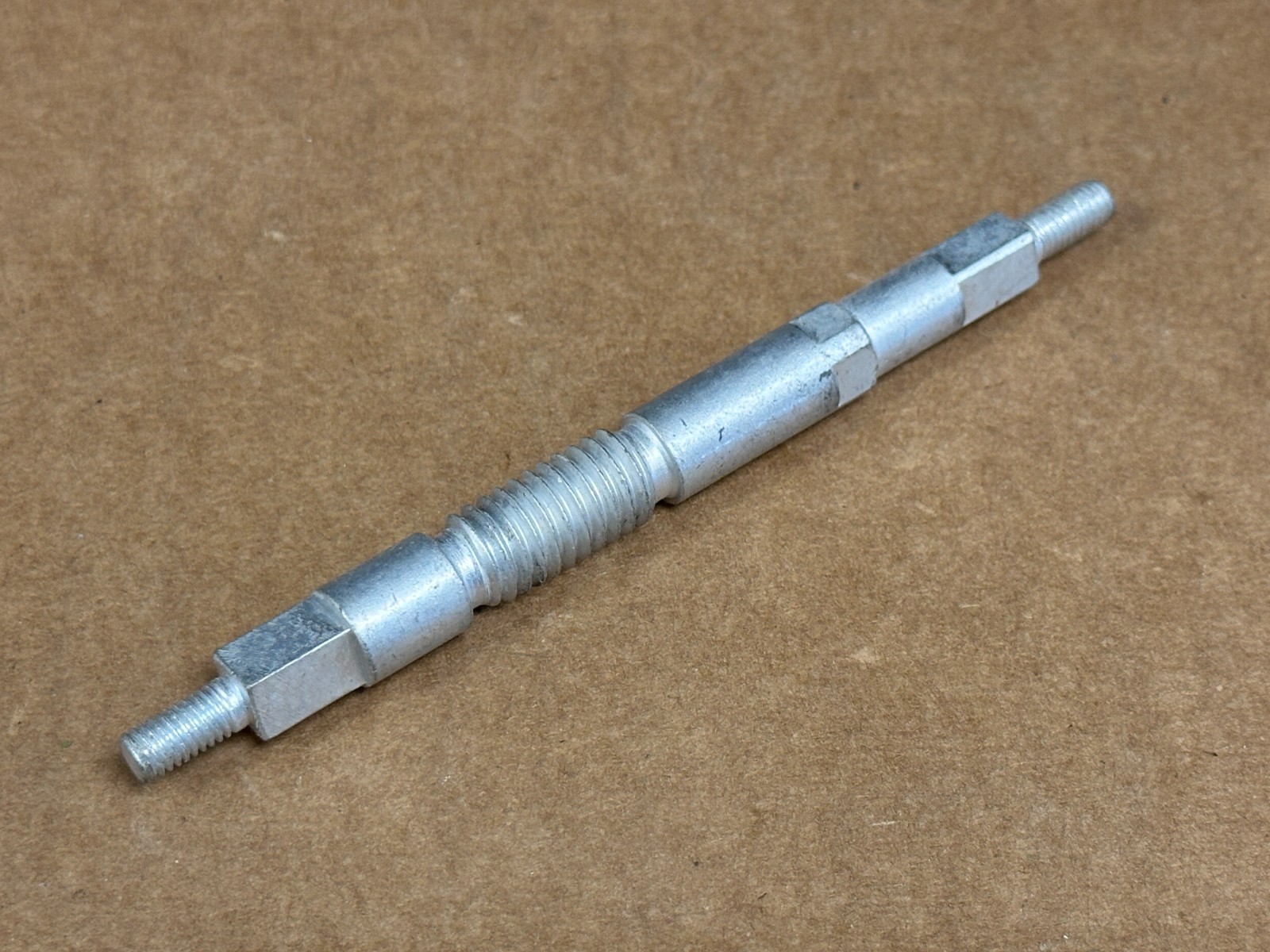 De Havilland DHC-2 Beaver Spindle P/N C2CF943 New