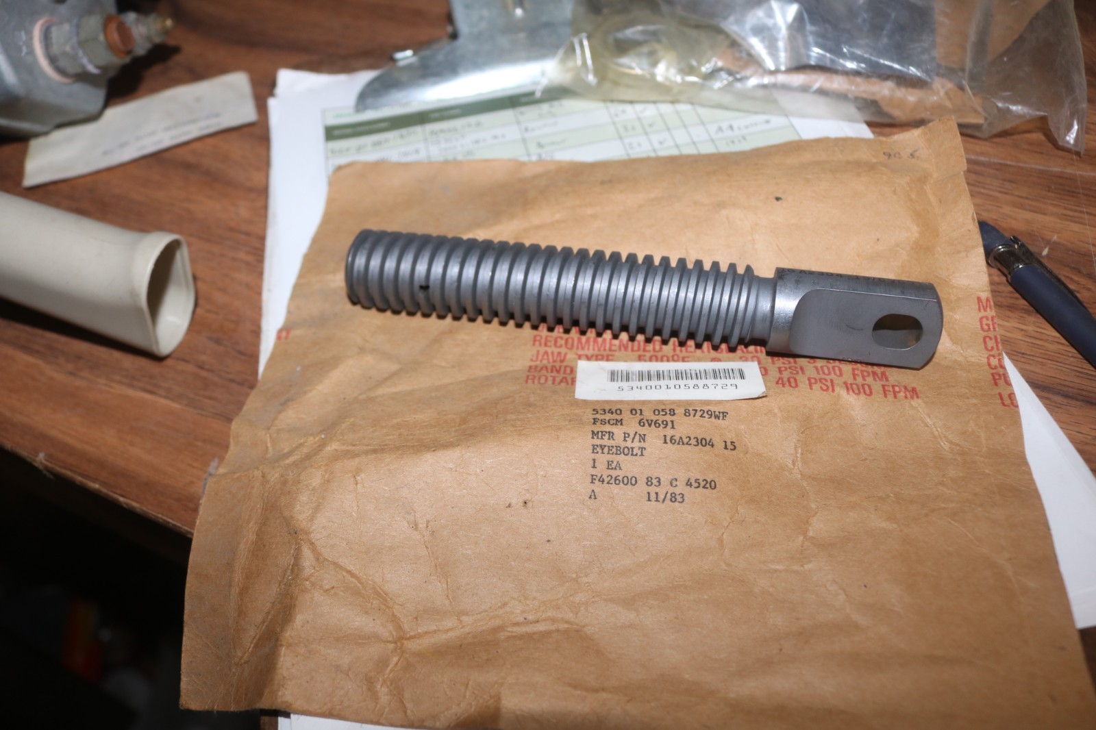 NOS F-16 aircraft eyebolt worm gear PN 16A2304 15 5340-01-058-8729