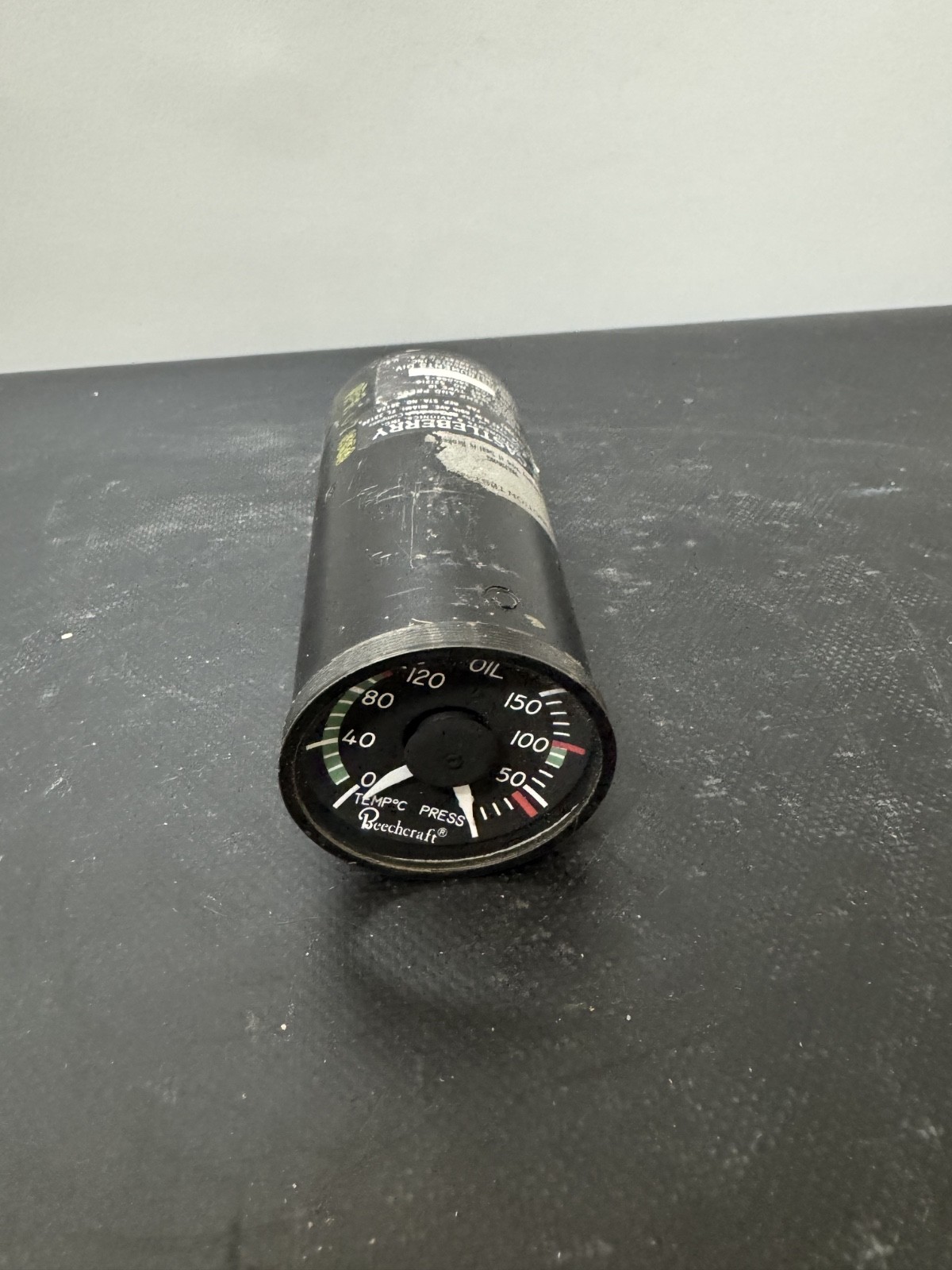 Weston Indicator Oil Temp & Press MN 1825 Type 18 – SERVICEABLE