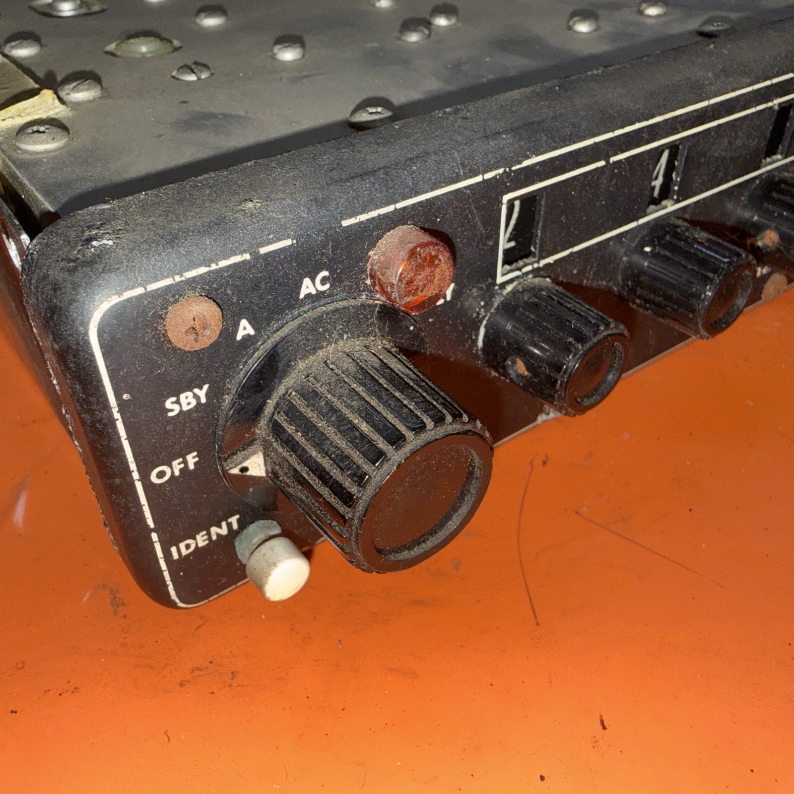 Genave BETA 4096 ATC Transponder W /Rack Steam Punk Or Paper Weight Cave