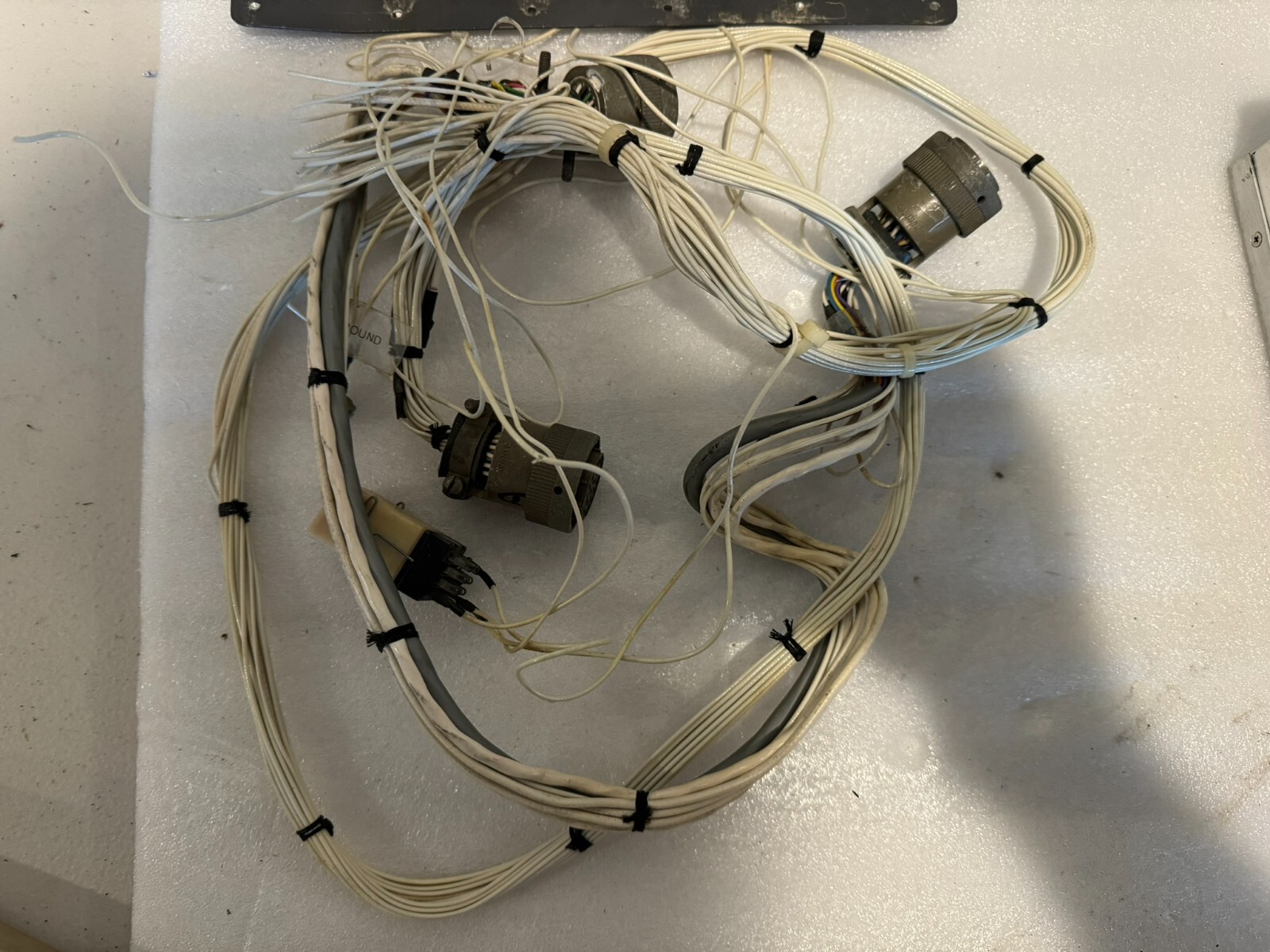 RCA DI-1001 Digital Indicator & DI-1005 INTERFACE UNIT WSIU-1 P/N MI-585323