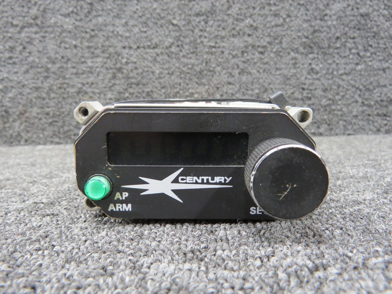1D960 Century Flight Systems Altitude Preselect (Volts: 14 or 28)