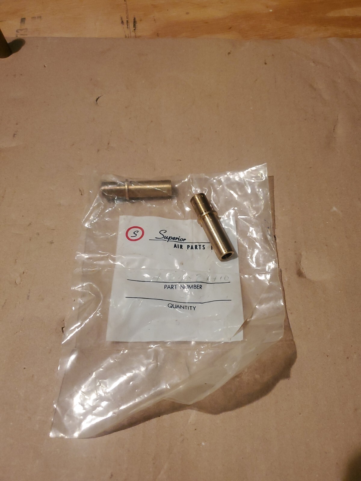 Lot Of 2 Superior Valve Guides SA-24024+10