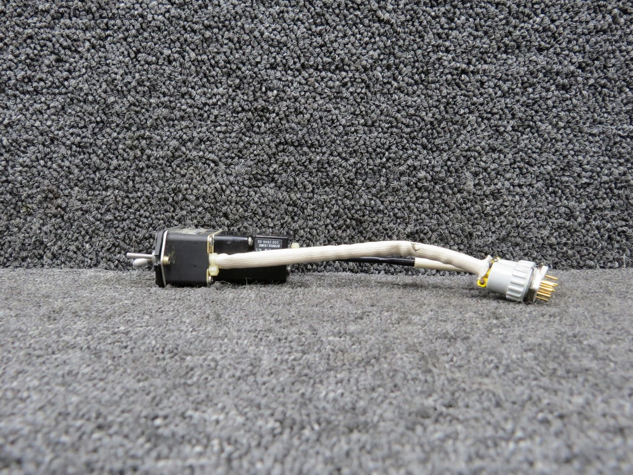 071-1242-01, 200-0846-00 Allied Signal, Bendix-King KA51B Slaving Accessory