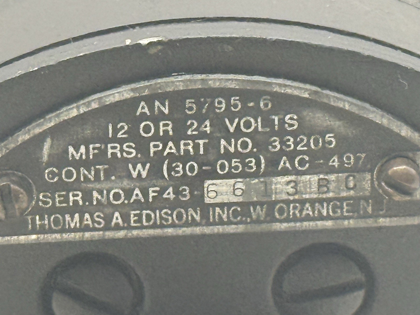 Thomas A. Edison Inc Dual Temp Indicator 12/24V PN 33205, AN-5795-6 As Removed