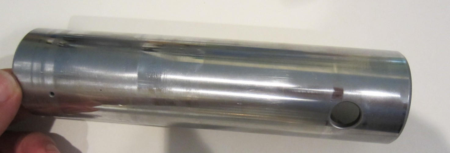 UNKNOWN AIRCRAFT PART LIKELY RELATED BOEING 7 3/4 LONG CENTER DIAMETER 1 3/4
