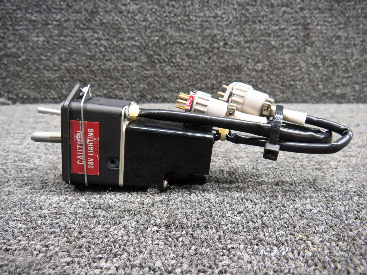 071-1242-01 King Radio KA-51B Slaving Accessory (Volts: 28)