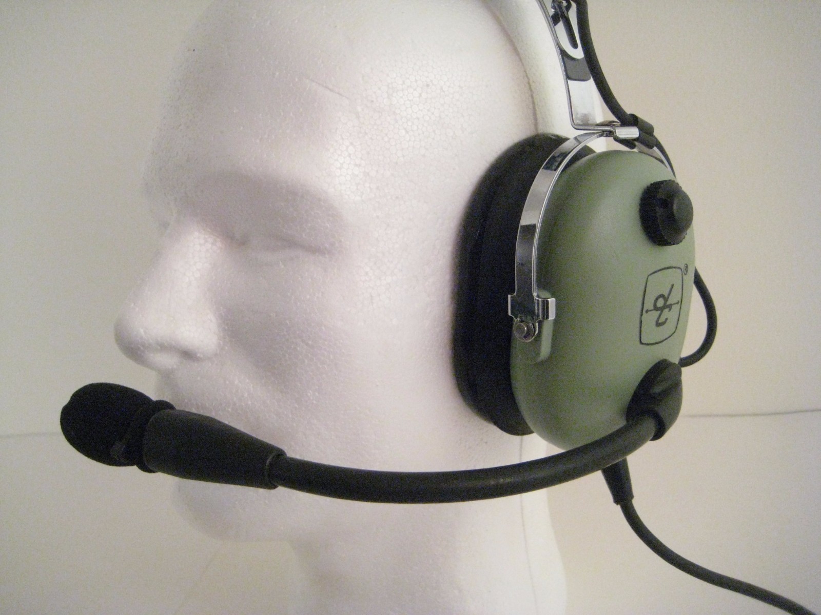 David Clark H10-13.4 Remanufactured General Aviation Headset with Volume Control