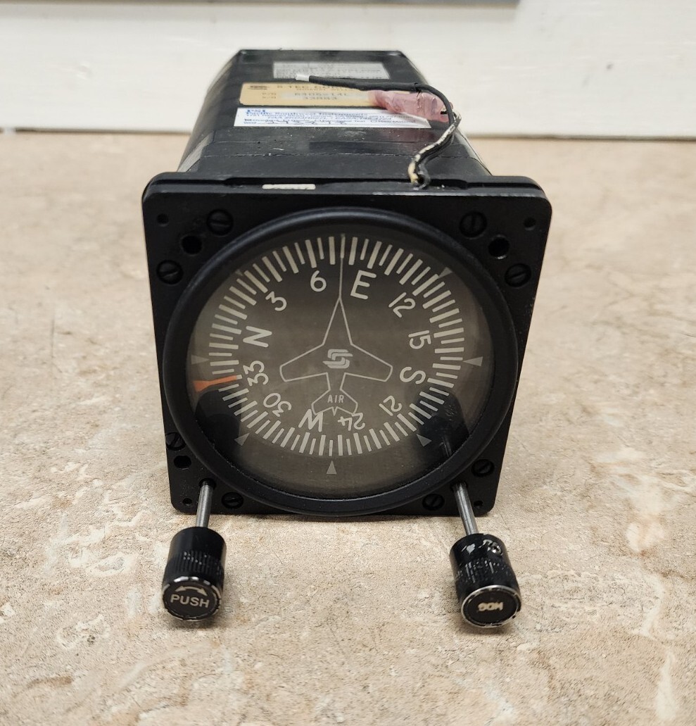 Sigma Tek Directional Gyro 4000D-6 P/N: 1U262-006-45 Stec 6406-14L W/ 60 Day War