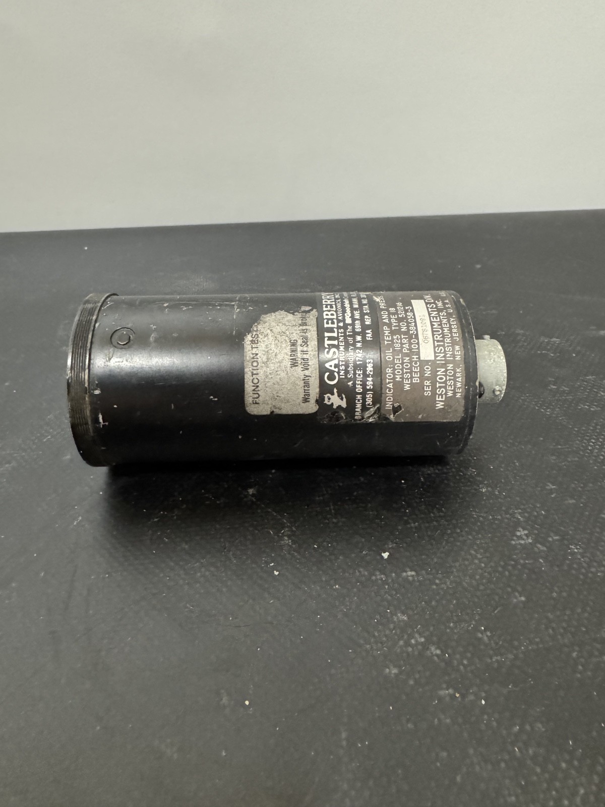 Weston Indicator Oil Temp & Press MN 1825 Type 18 – SERVICEABLE