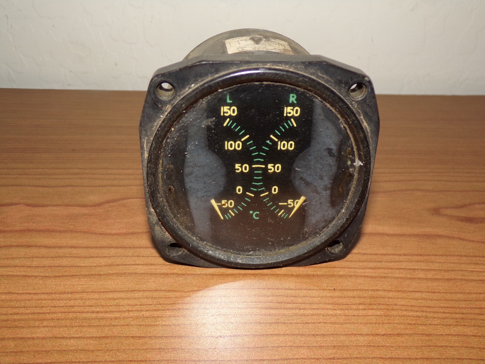 10499-A Electric Auto-Lite AN5795-6 Dual Oil Temperature