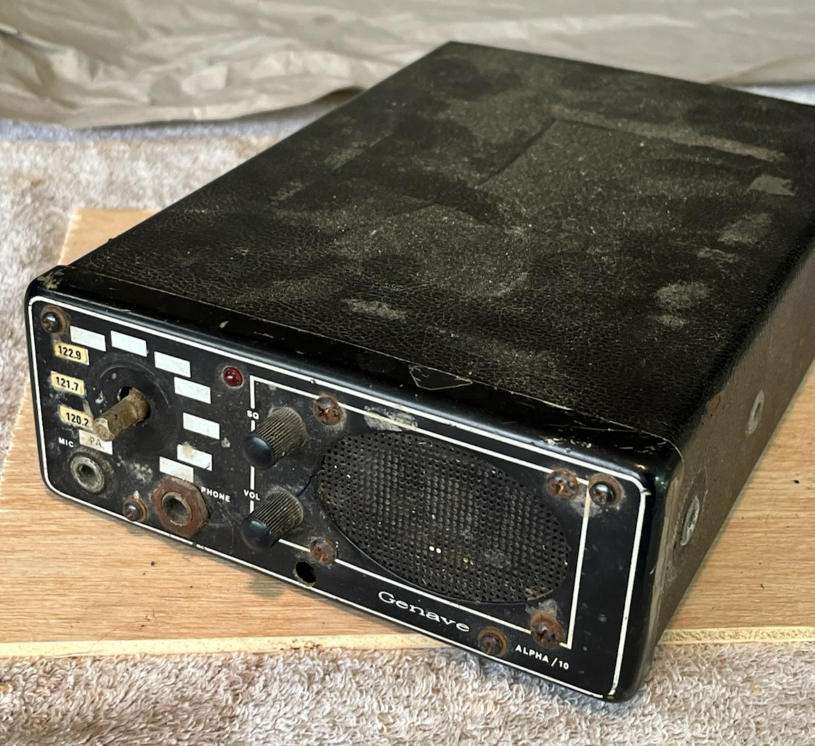 GENAVE ALPHA 10 – General Aviation Electronics Inc.