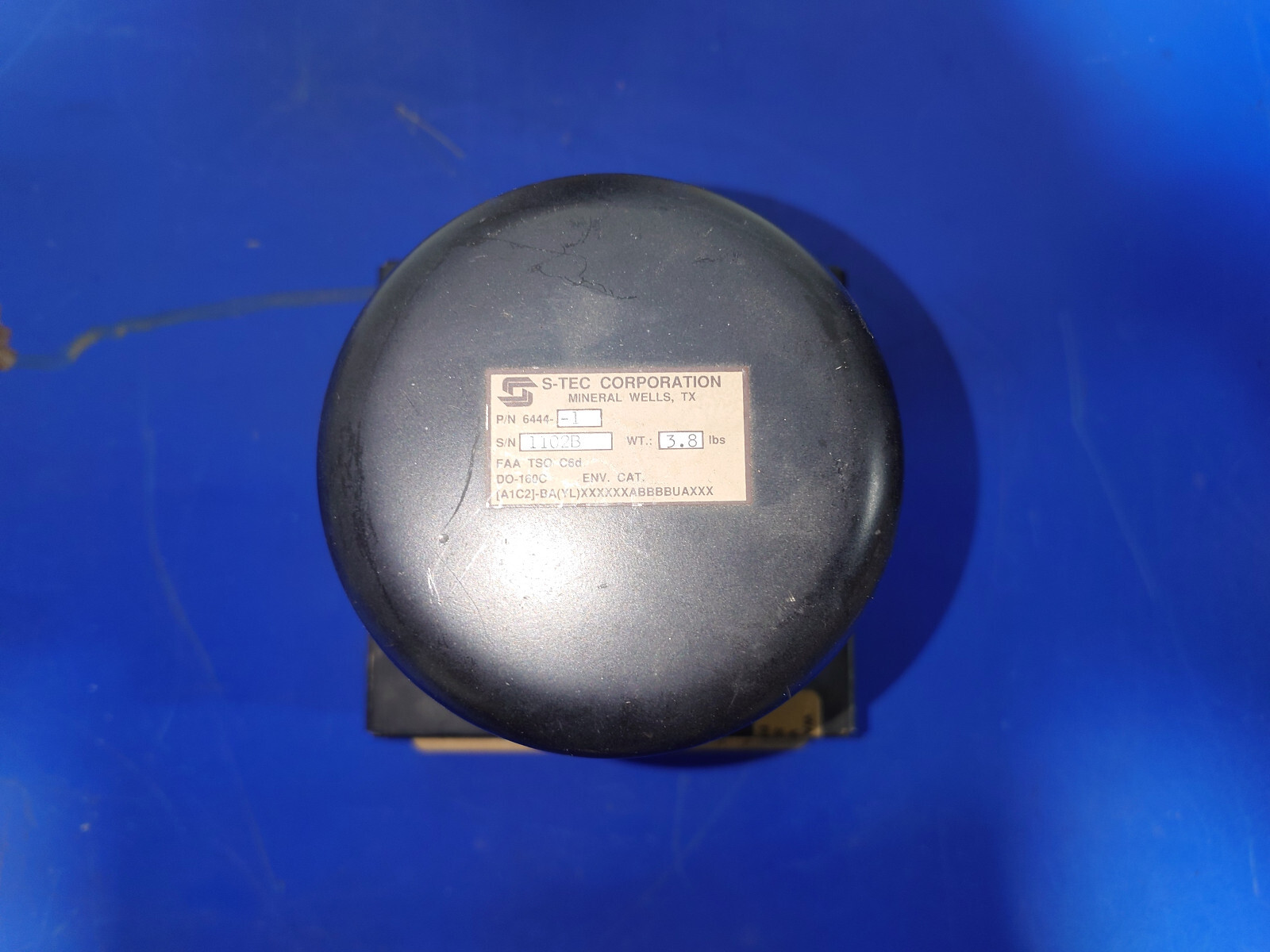 S-Tec Corporation Horizon Gyro PN 6444-1 14VDC input, Untested, For Parts