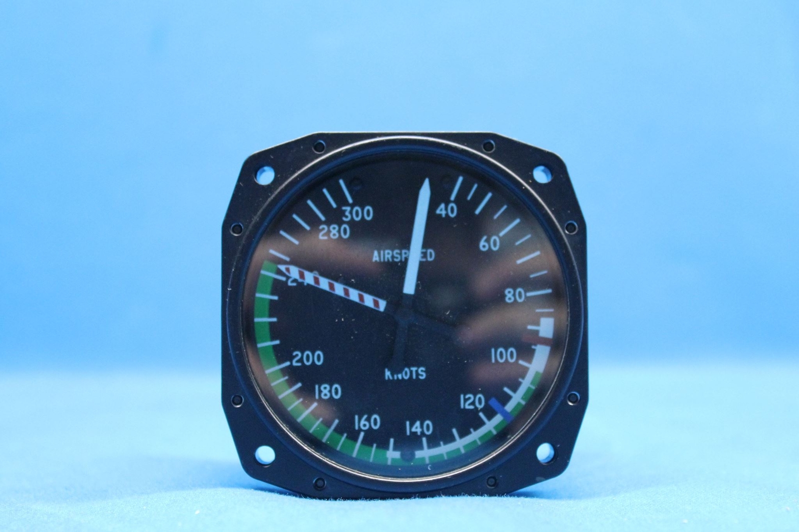 Used U.S Gauge Piper Aircraft Airspeed Indicator, p/n PS50131-3, 548-684 (22934)