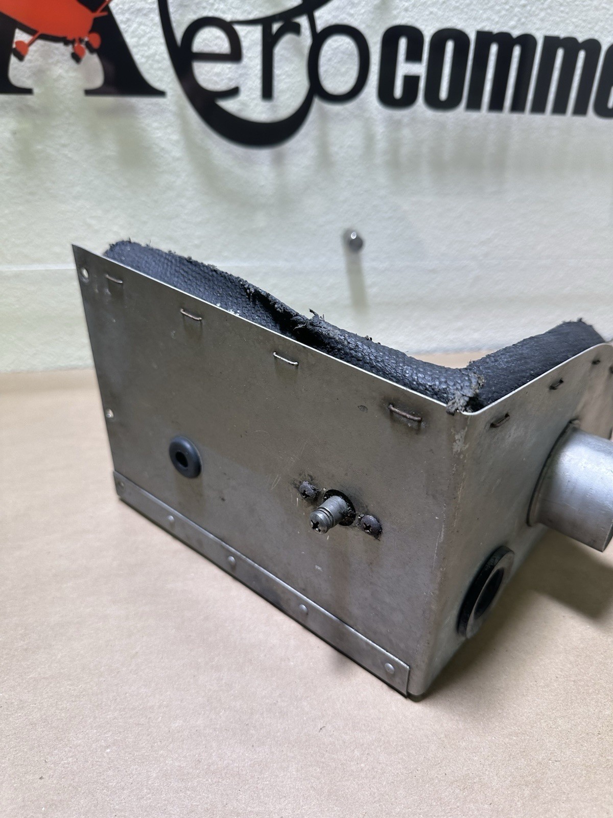 Piper PA-28 Fuel Pump Gascolator Cover (3939)