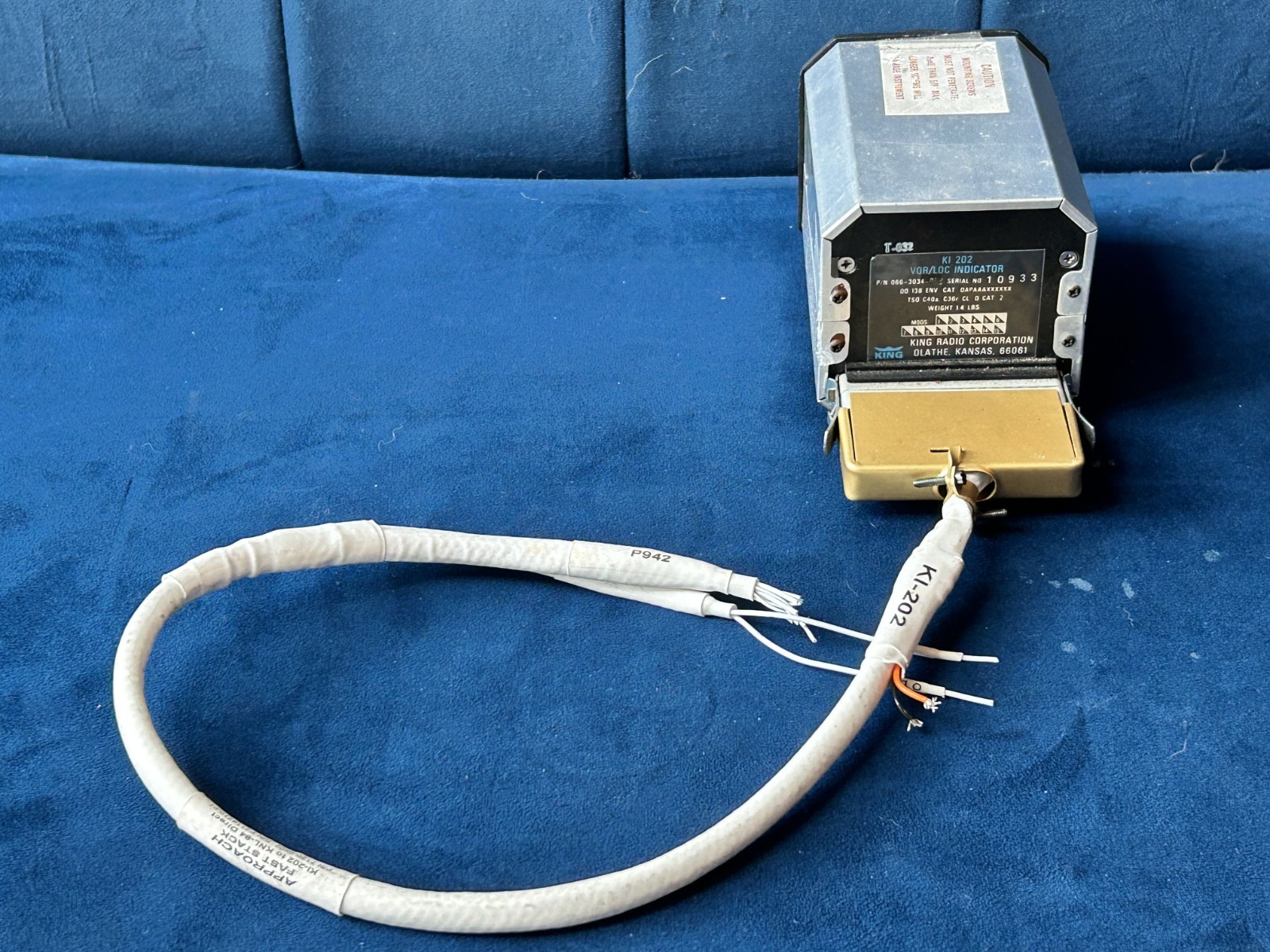 Bendix King KI-202 VOR/LOC Indicator P/N 066-3034-07 (Working when removed)