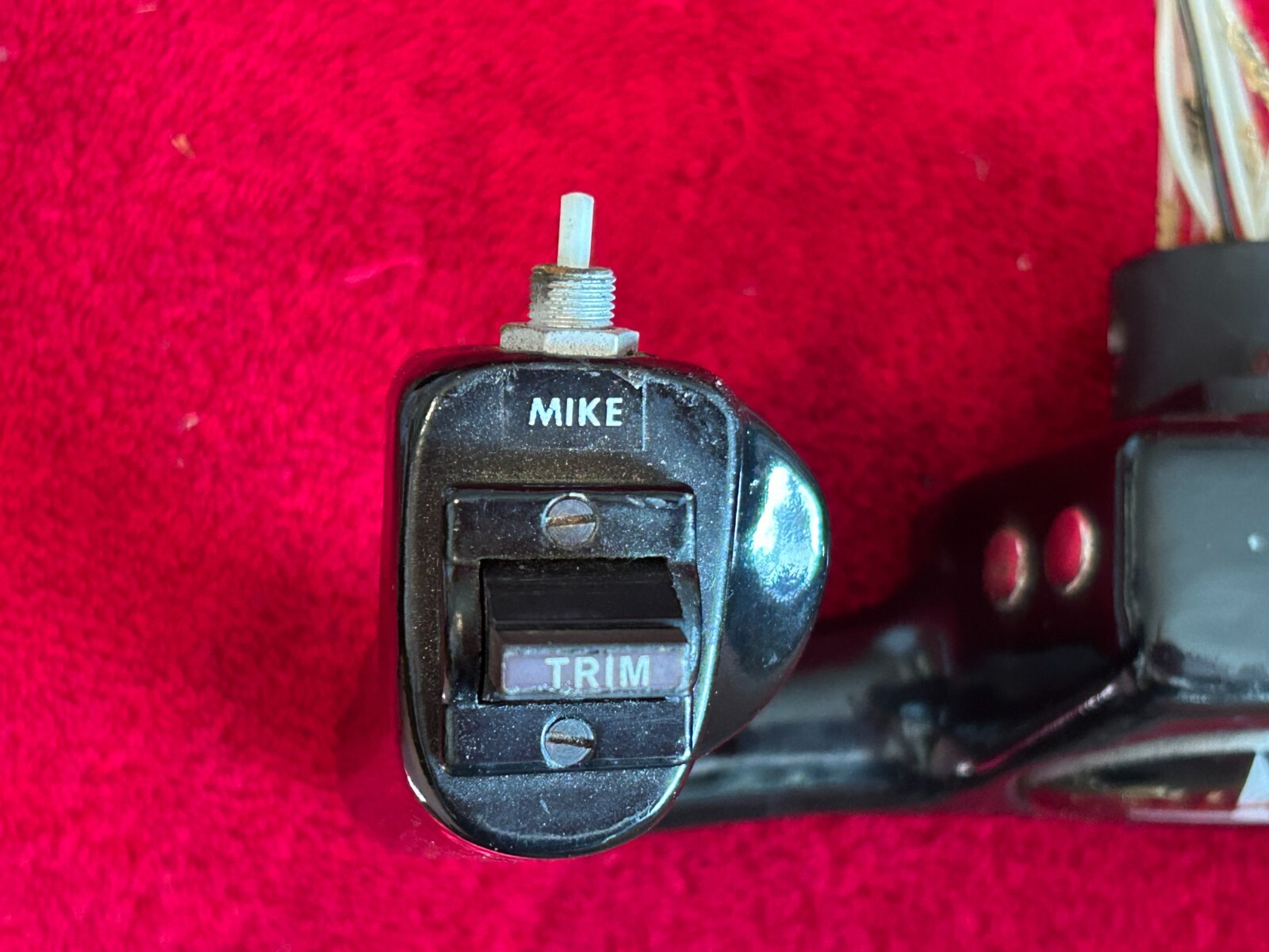 BELLANCA RAMSHORN YOKE CONTROL WHEEL WITH TRIM MIKE MAP LIGHT SWITCHES
