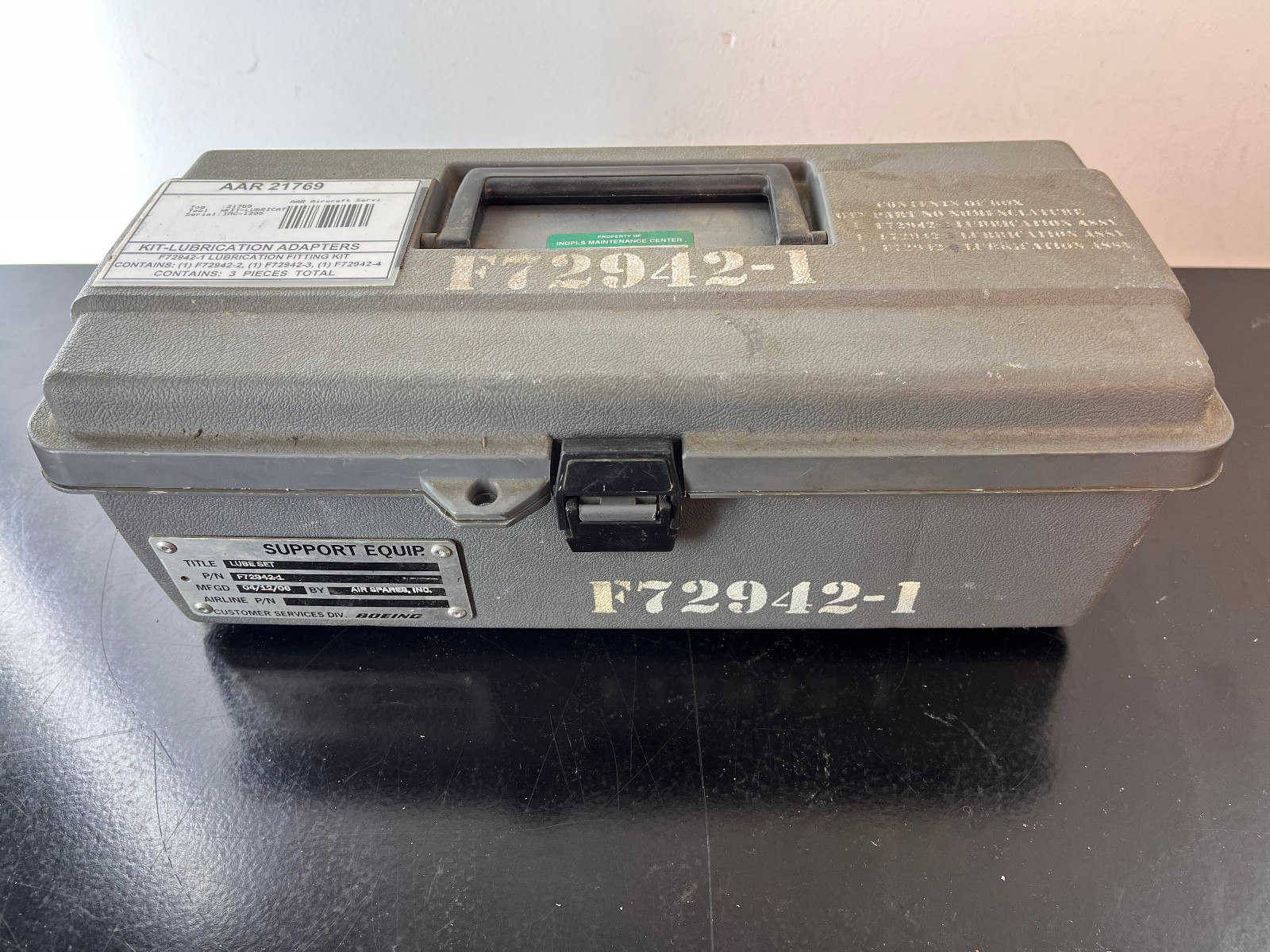 BOEING F72942-1 Lubrication Fitting Kit ENTRY, CARGO, SERVICE AND GALLEY DOOR