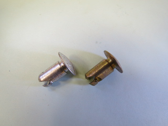 A5-50 Dzus 1/4 Turn Studs in New Surplus Condition (25)