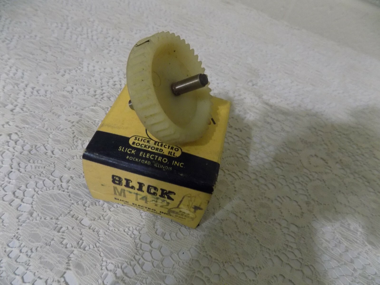 NOS SLICK MAGNETO M-1442 DISTRIBUTOR GEAR (Aviation / Aircraft)