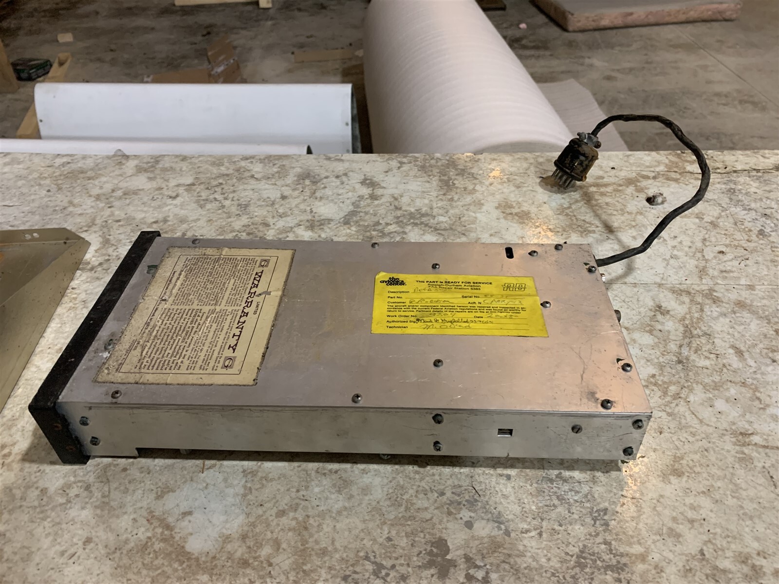 Cessna 150 L ATC Genave Transponder Beta 5000 With Tray