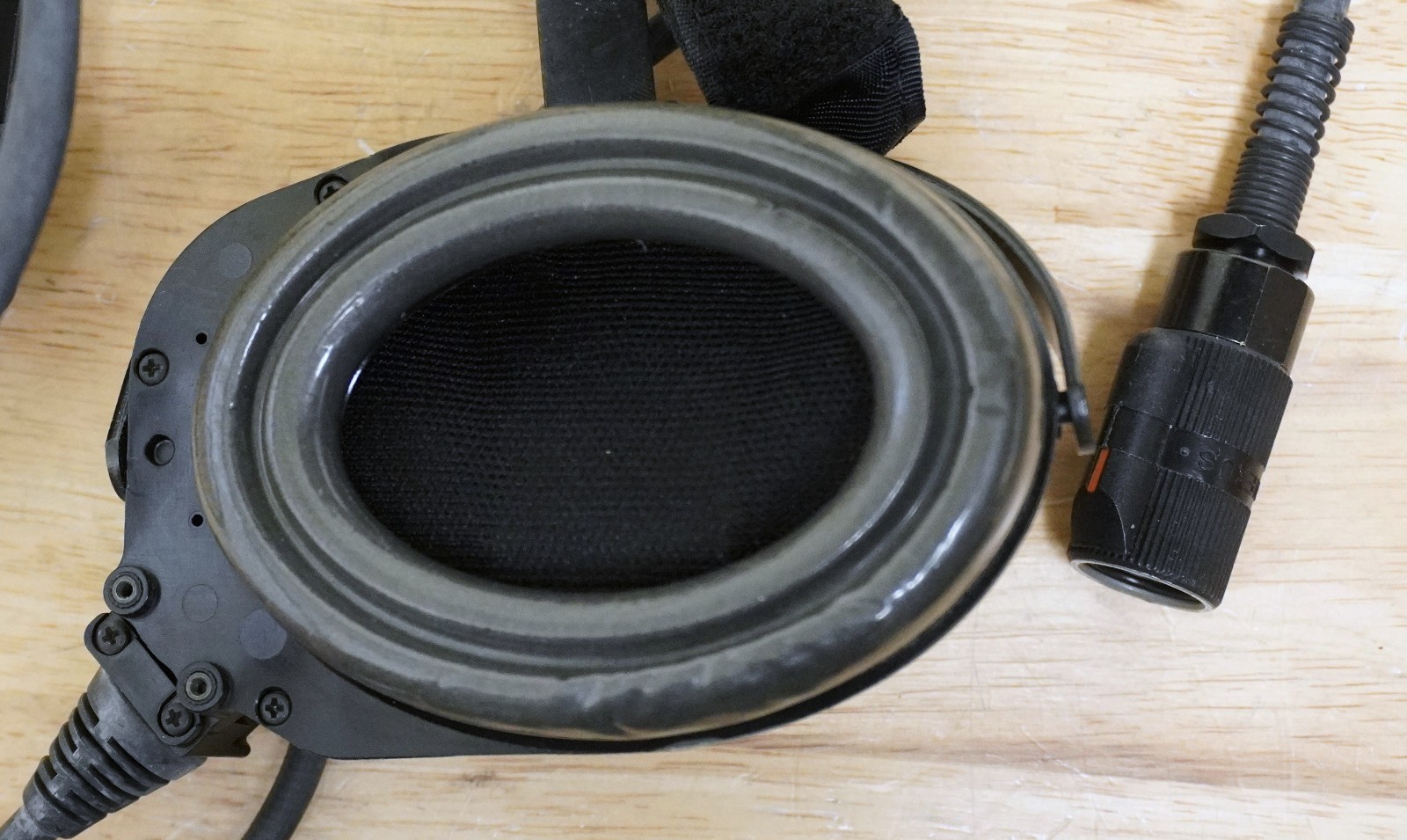 Bose TriPort PTT Headse/Mic A3206695 Military Tactical USGI w/A3206020 Cable NOS