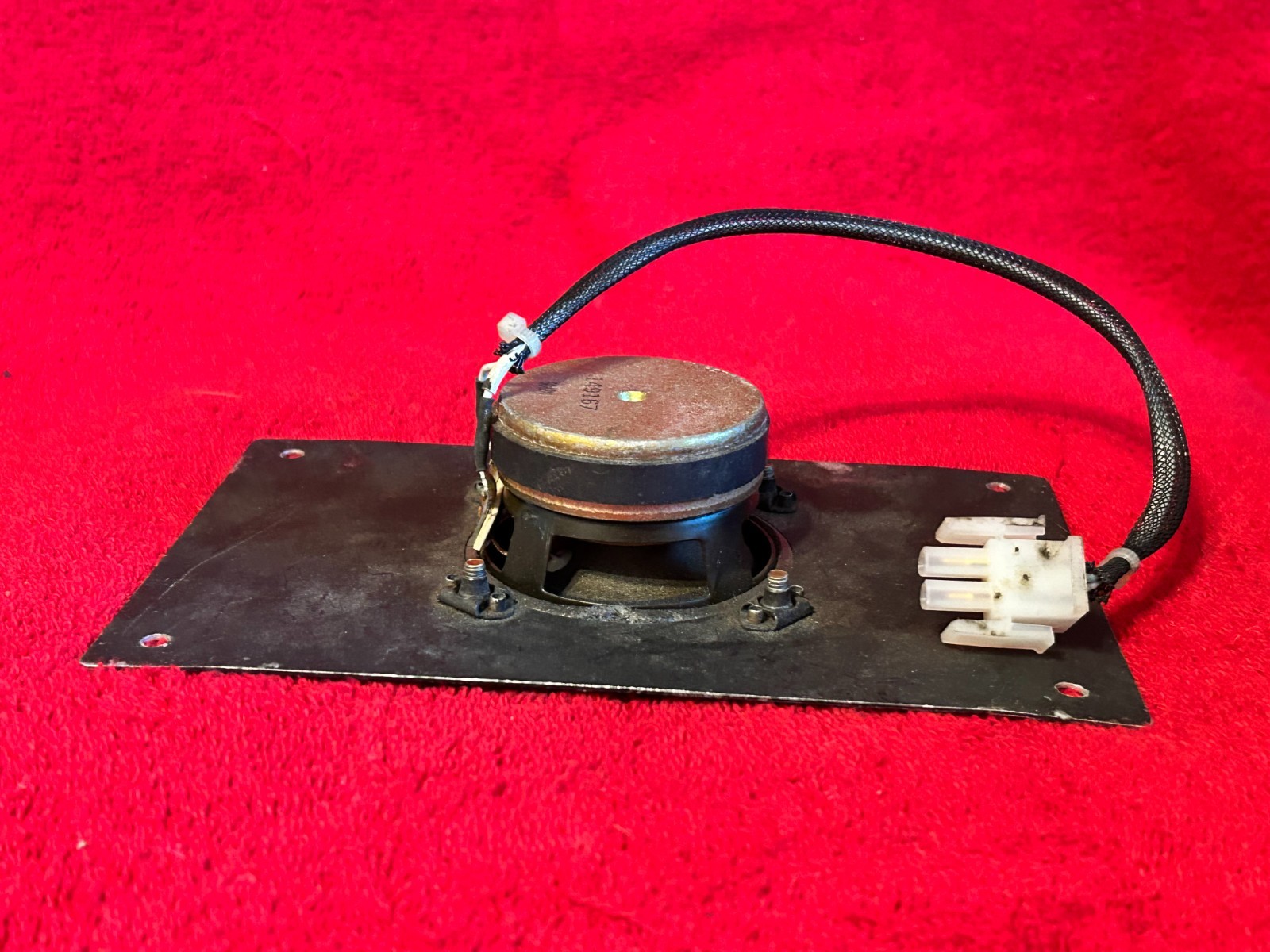AIRPLANE AVIATION 2 3/4 IN SPEAKER WITH MOUNT PLATE P/N 149167