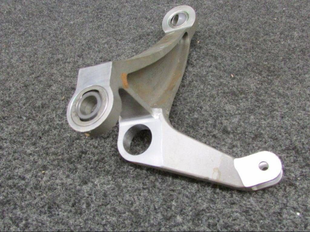3019-10 Boeing 727 Bracket Assembly (New Old Stock) (SA)