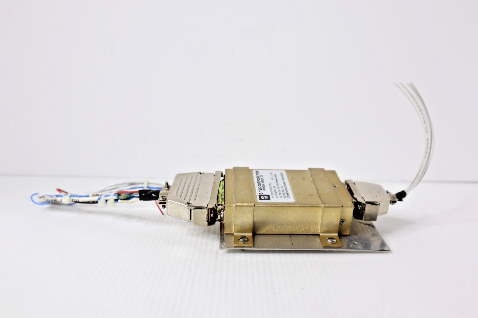 S-TEC GPSS Roll Steering Converter 03976 with Connectors
