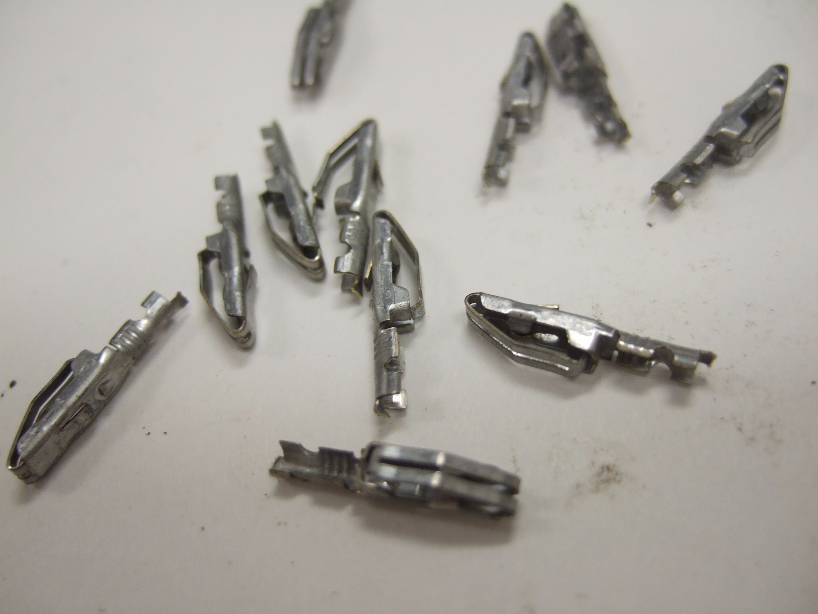 Aircraft Avionics Bendix King Narco Contacts Pins 100 pc Surplus Lot