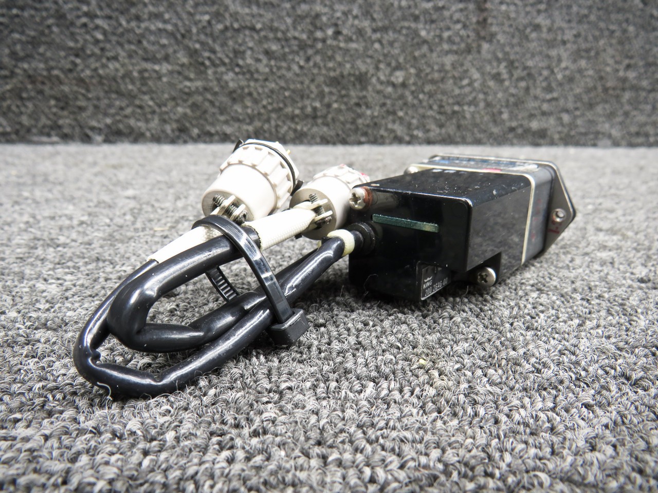 071-1242-01 King Radio KA-51B Slaving Accessory (Volts: 28)