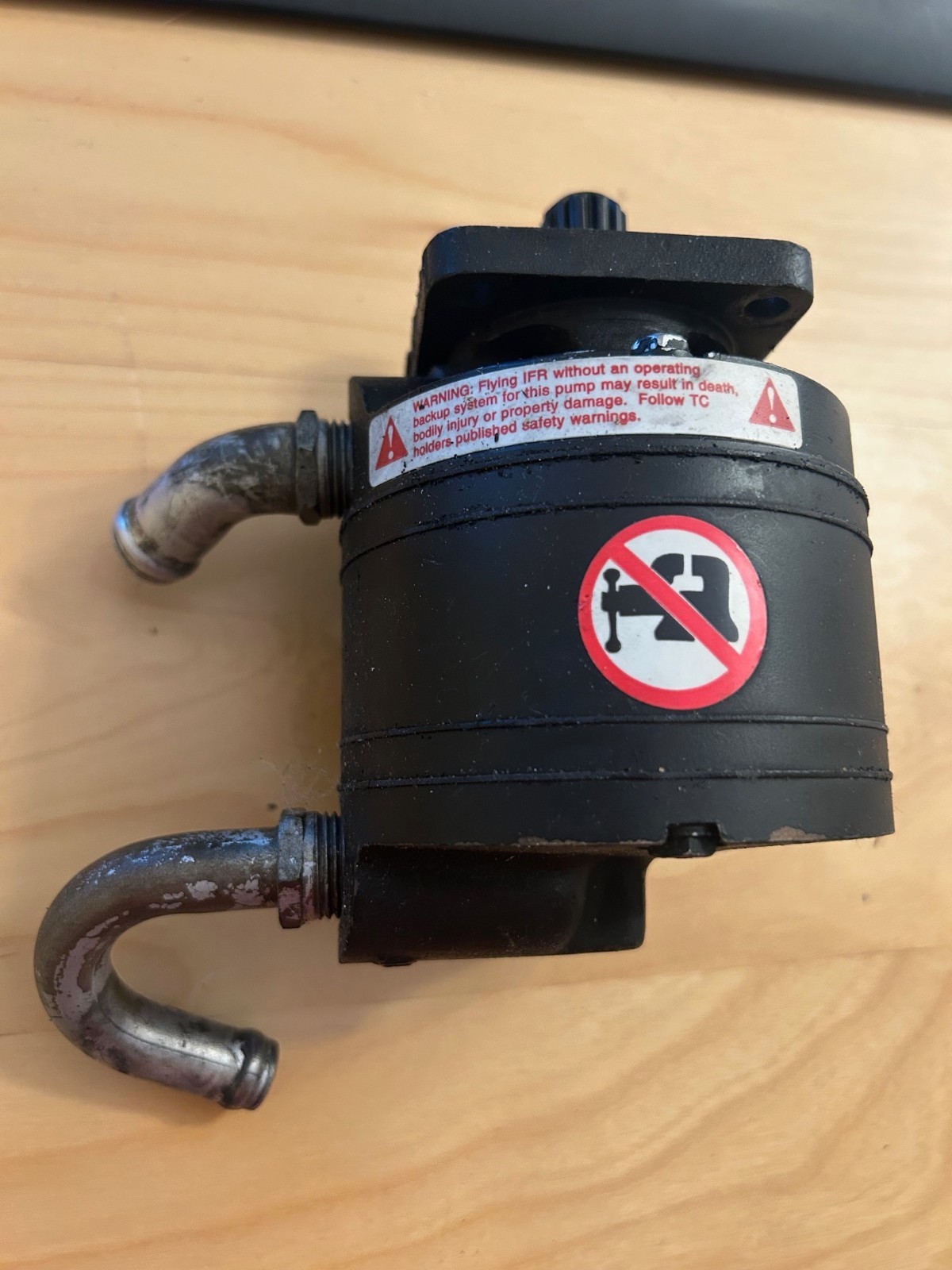 211CC Piper Airborne Dry Air Pump Assembly